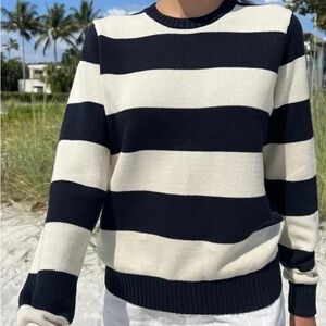 Brandy Melville Martha Navy and Cream Striped cotton Crewneck Sweater Sz S